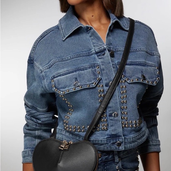 NWT Bebe Milan Heart Crossbody Bag Black Faux Leather Gold Hardware Mini Purse - Picture 5 of 5